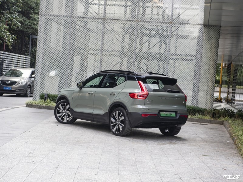 2024新款沃尔沃XC40新能源价格最低27万起(图3)
