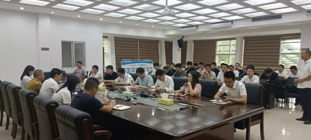 潭州新能源举行2024年“安全生产月”活动启动仪式(图1)