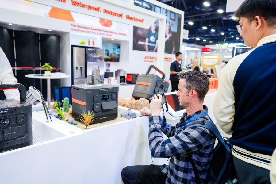 锚定星链全球布局华宝新能AI光储与火星机器人深耕离网能源(图5)