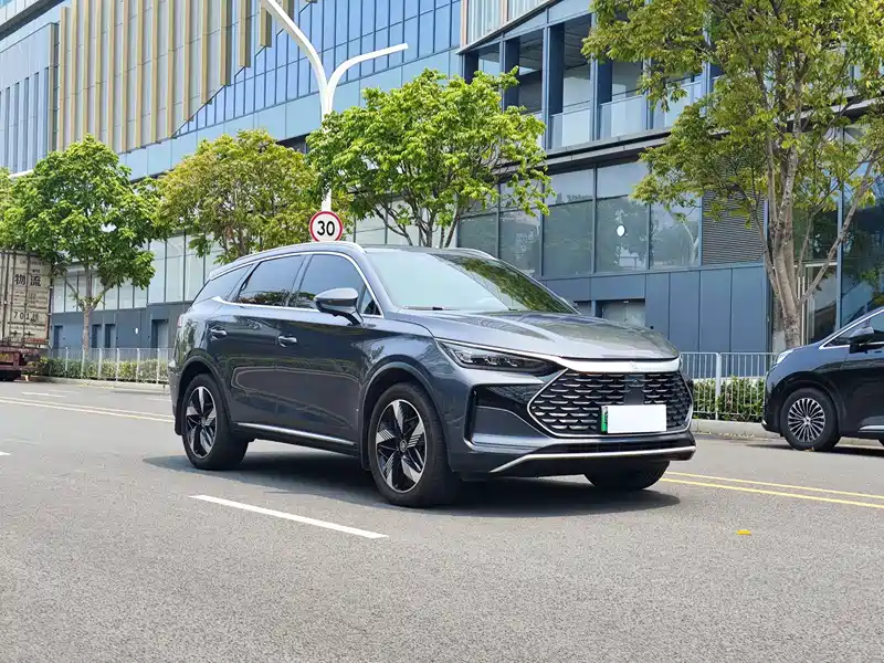 深圳比亚迪唐新能源二手车2024款优惠特价1138万(图2)